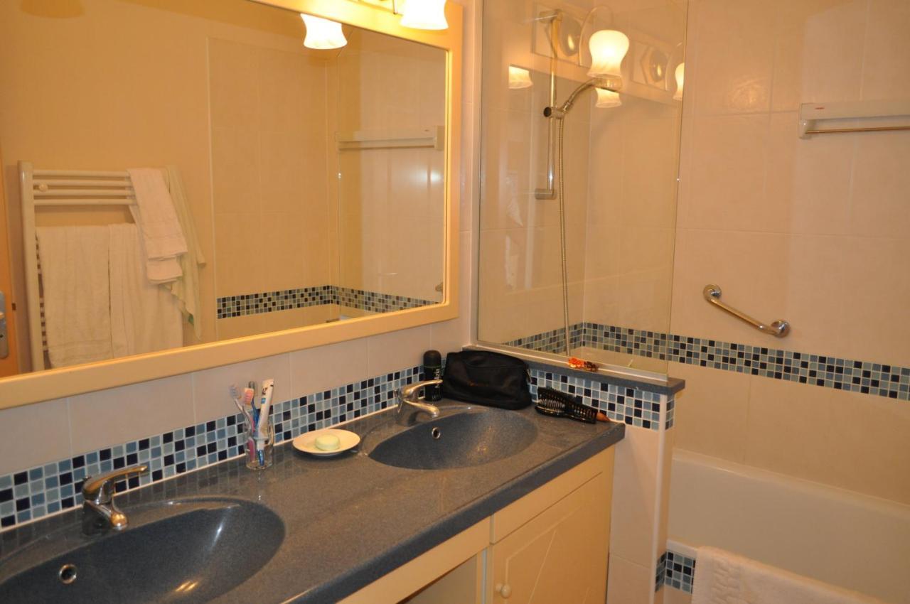 Inter-Residences Heliotel Marine Saint-Laurent-du-Var Ngoại thất bức ảnh
